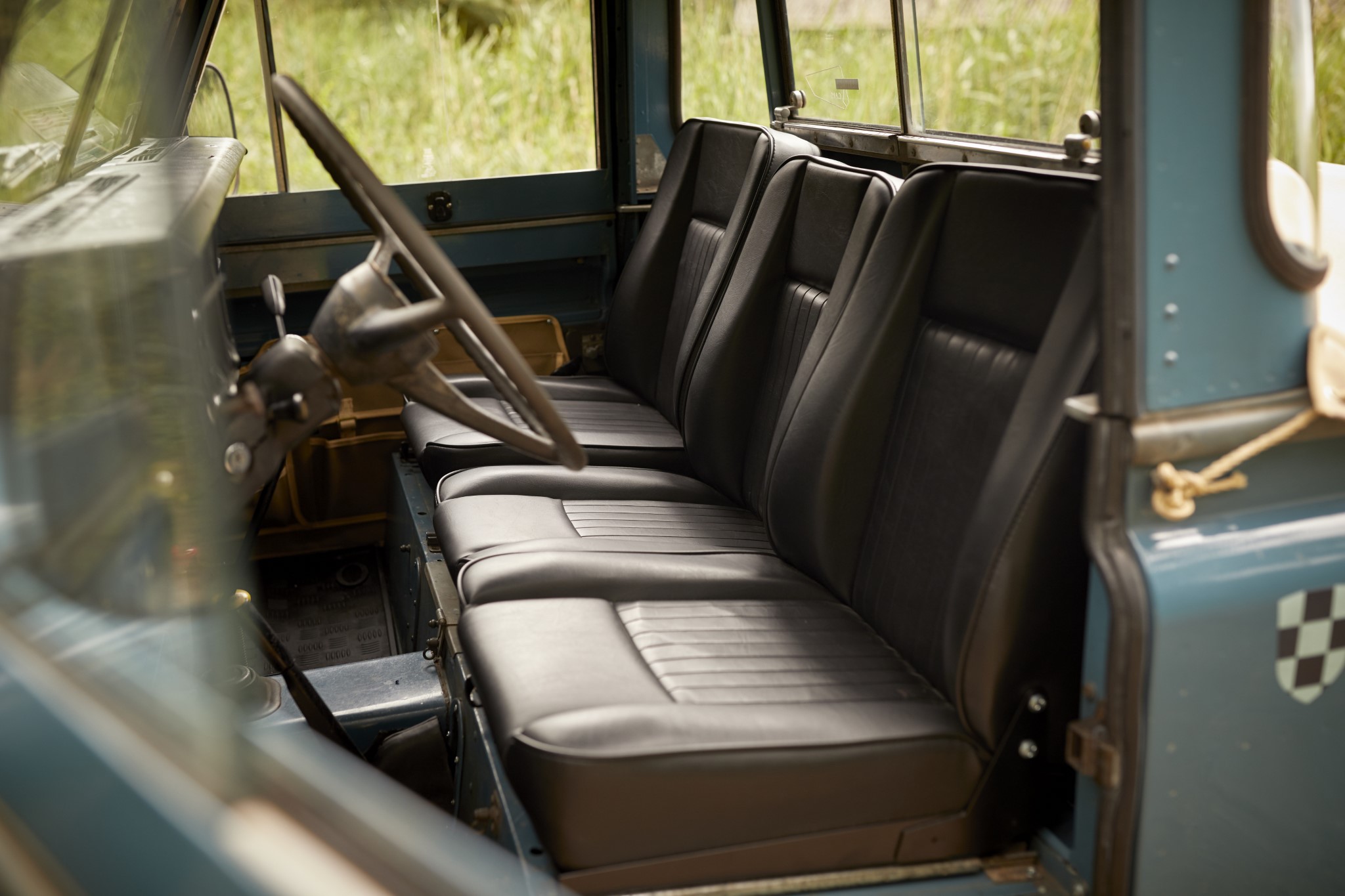 LAND ROVER SERIES III 88 EX-DUTCH ROYAL FAMILY 1976 - Heritage Cars