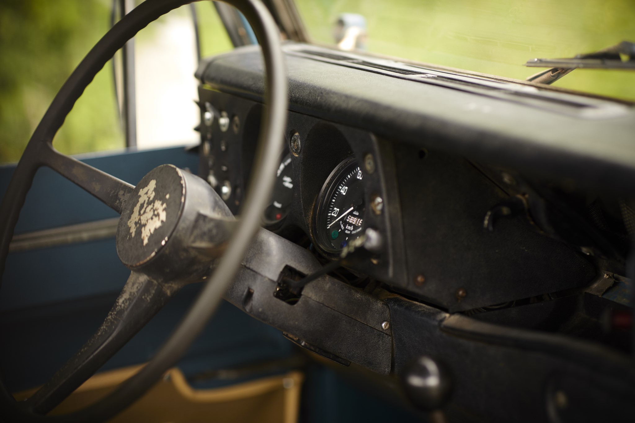 LAND ROVER SERIES III 88 EX-DUTCH ROYAL FAMILY 1976 - Heritage Cars