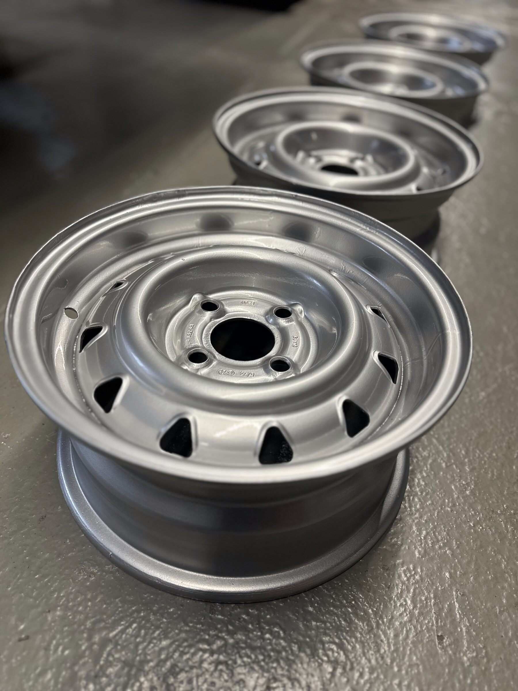 borrani wheels 6j x 13 inch