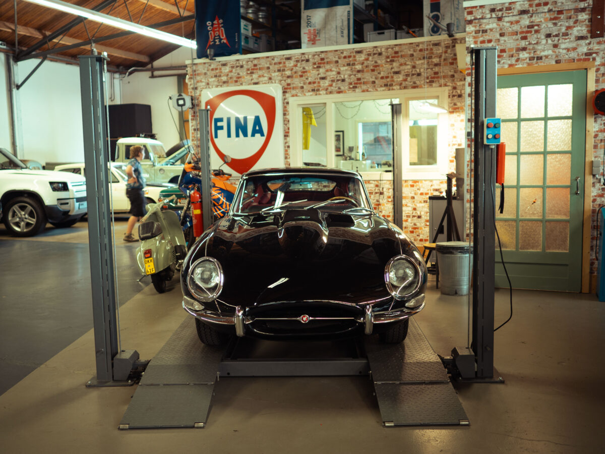 jaguar e type